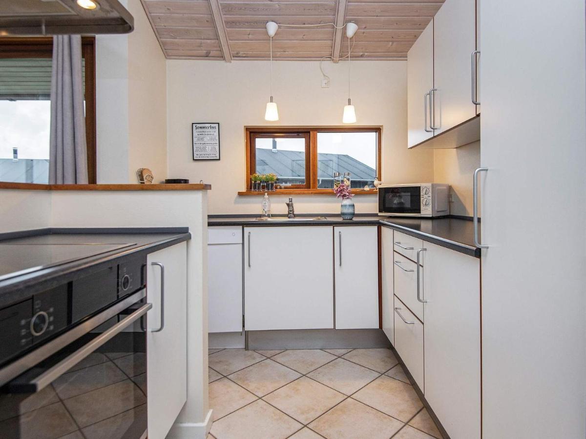 Three-Bedroom Holiday Home In Ulfborg 4 Thorsminde Exterior foto